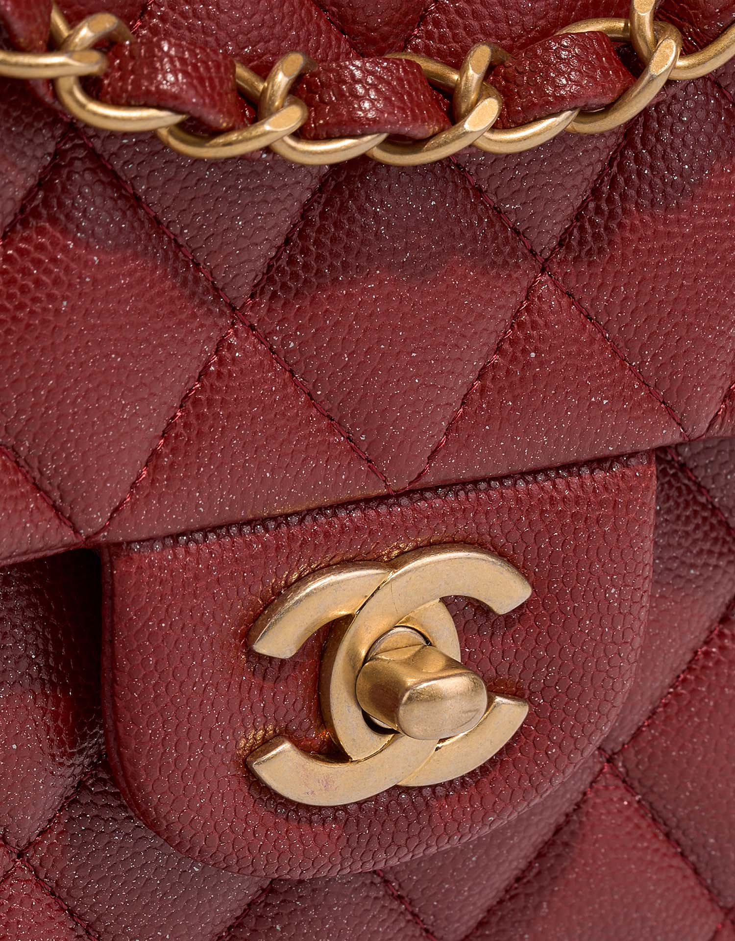Sac Chanel d'occasion Classique Medium Caviar Rouge Rouge | Vendez votre sac de créateur sur Saclab.com