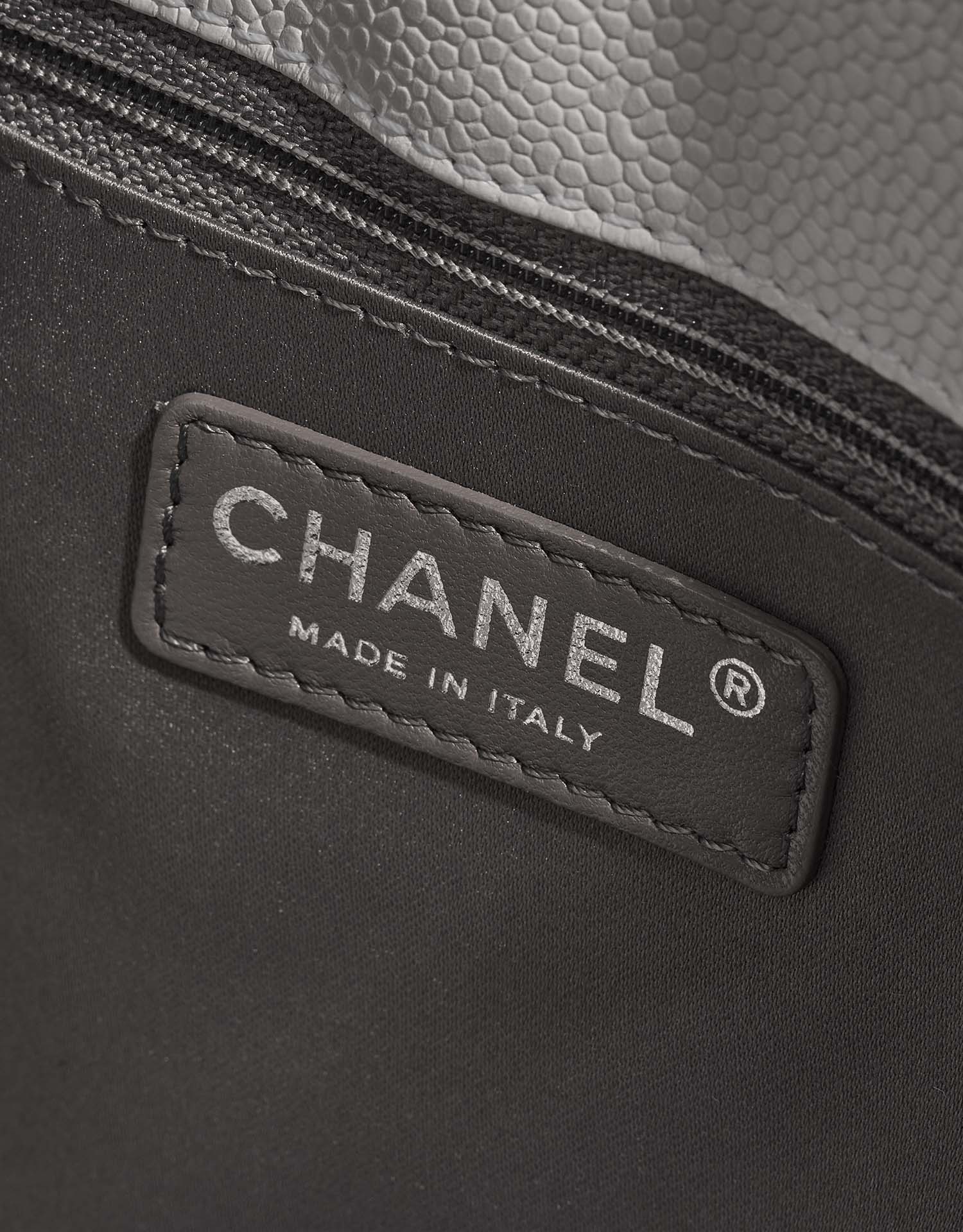 Gebrauchte Chanel Tasche Shopping Tote GST Caviar-Leder Weiß Weiß | Verkaufen Sie Ihre Designer-Tasche auf Saclab.com