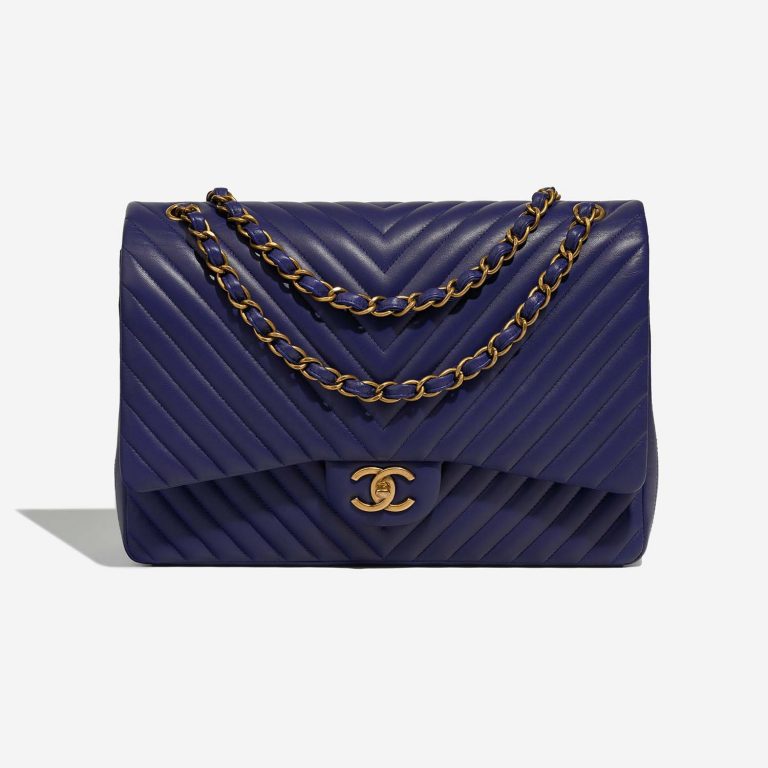 Pre-owned Chanel bag Timeless Chevron Maxi Lamb Blue Blue | Sell your designer bag on Saclab.com