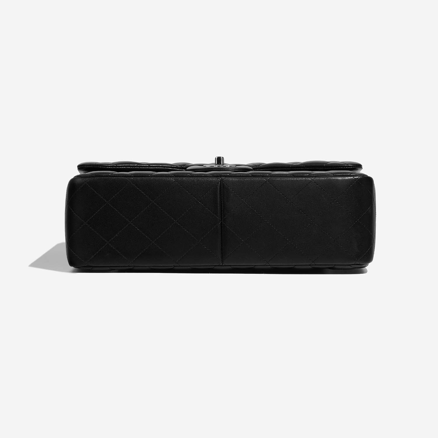 Chanel Timeless Jumbo Black Bottom | Vendez votre sac de créateur sur Saclab.com