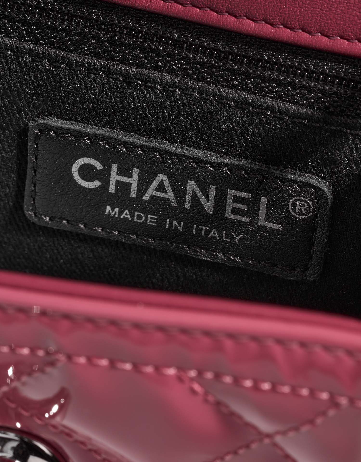 Chanel FlapBag Small Pink Logo  | Sell your designer bag on Saclab.com