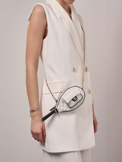 Chanel ClutchWithChain Small White-Black 1M | Sell your designer bag on Saclab.com