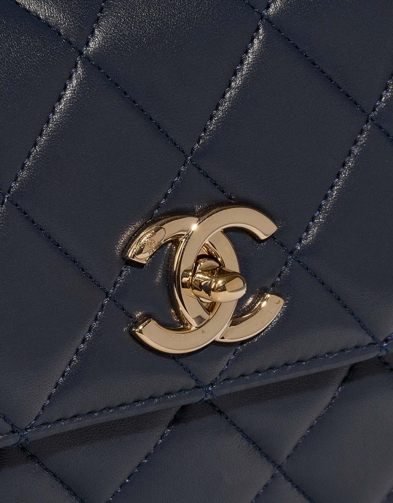 Chanel Trendy Large Navy Closing System  | Sell your designer bag on Saclab.com