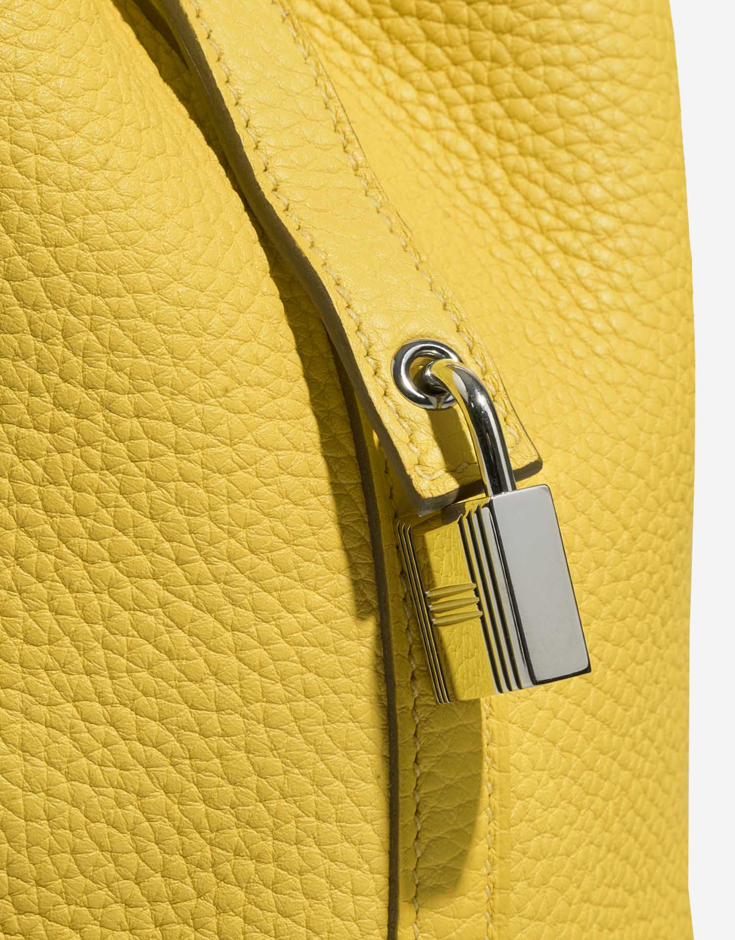 Hermès Picotin 18 Lime Closing System  | Sell your designer bag on Saclab.com