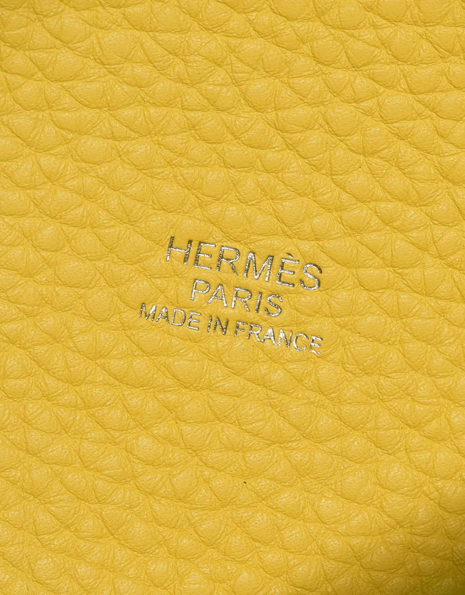Hermès Picotin 18 Lime Logo  | Sell your designer bag on Saclab.com