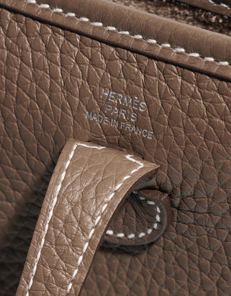 Hermès Evelyne 16 Etoupe-BleuIndigo Logo  | Sell your designer bag on Saclab.com