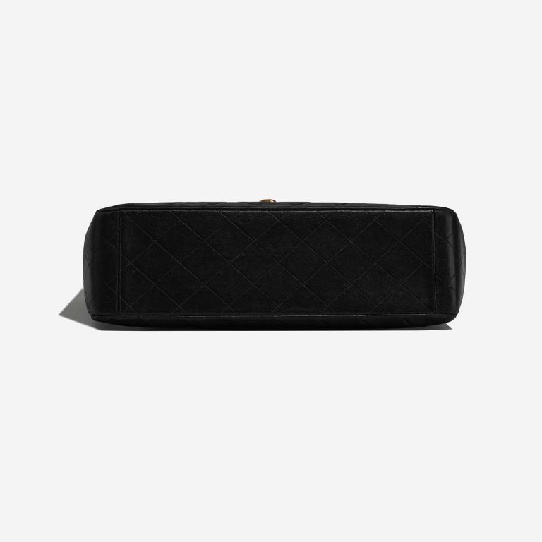 Chanel Timeless Jumbo Black Bottom  | Sell your designer bag on Saclab.com