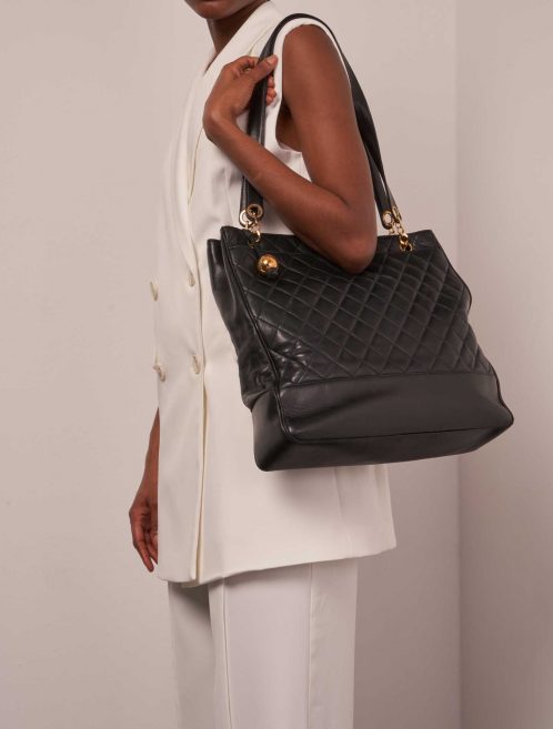 Chanel ShoppingTote Black Sizes Worn | Sell your designer bag on Saclab.com