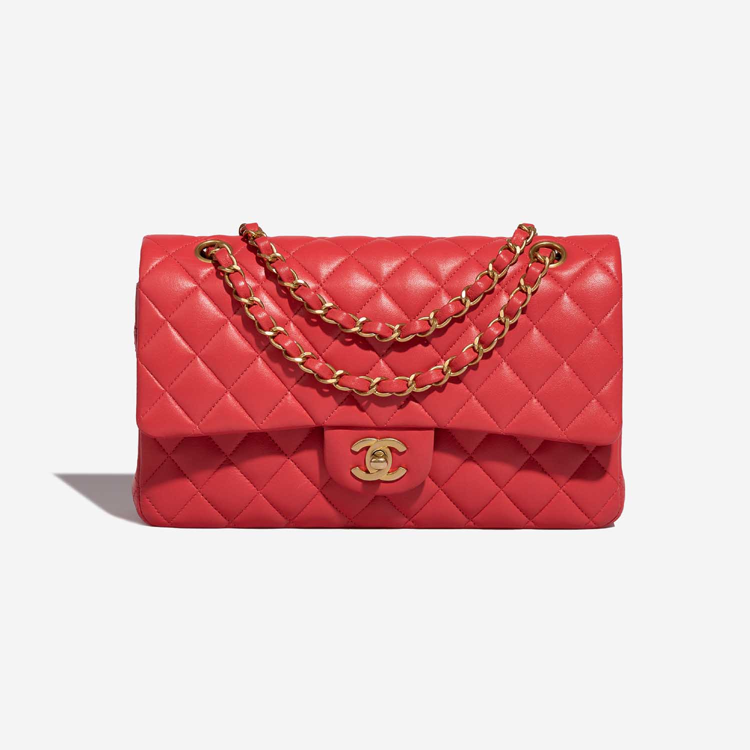 CHanel Timeless Medium Red Front  | Sell your designer bag on Saclab.com
