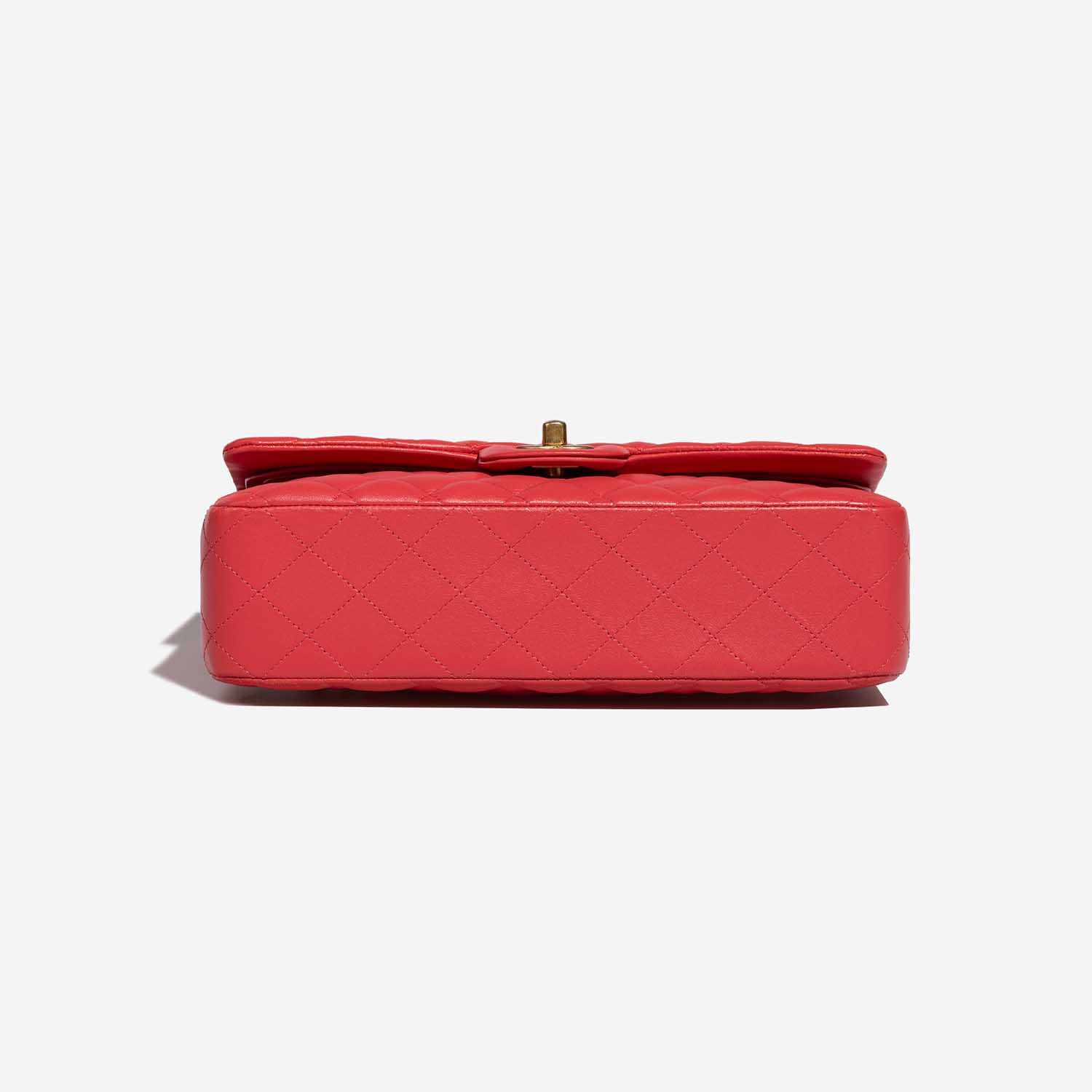 CHanel Timeless Medium Red Bottom  | Sell your designer bag on Saclab.com