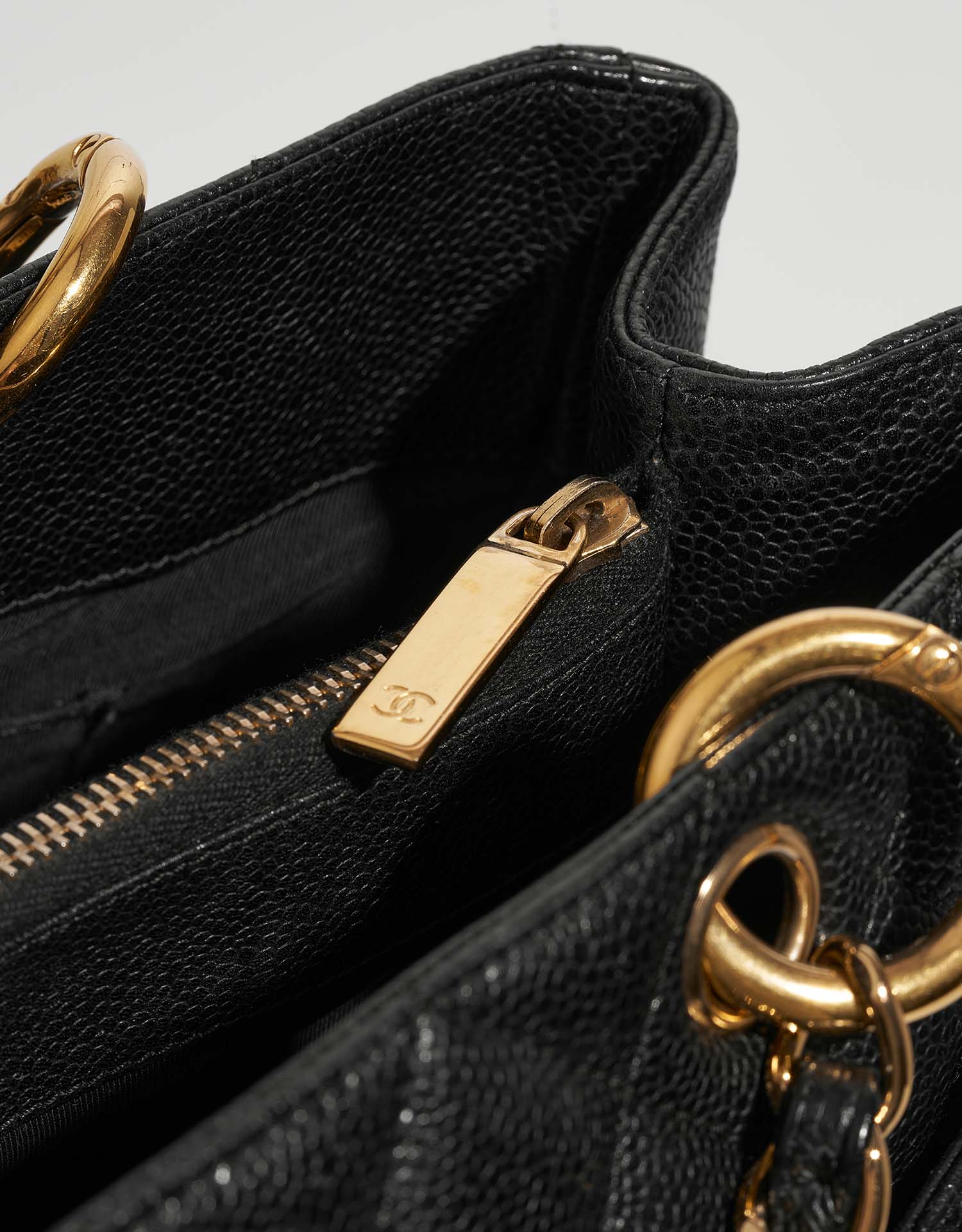Chanel ShoppingTote GST Black Closing System | Verkaufen Sie Ihre Designer-Tasche auf Saclab.com