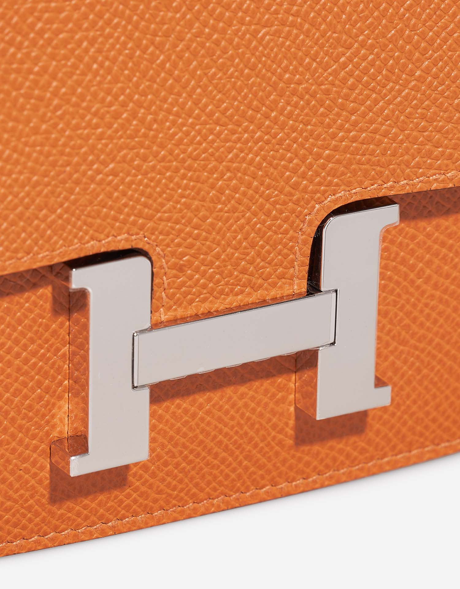 Hermès Constance SlimWallet OrangeH Closing System  | Sell your designer bag on Saclab.com