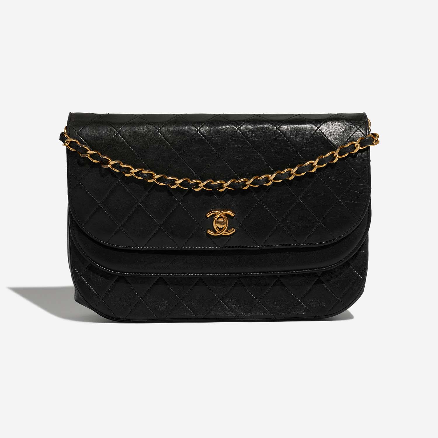 Chanel Timeless DoubleFlap Black Front  | Sell your designer bag on Saclab.com