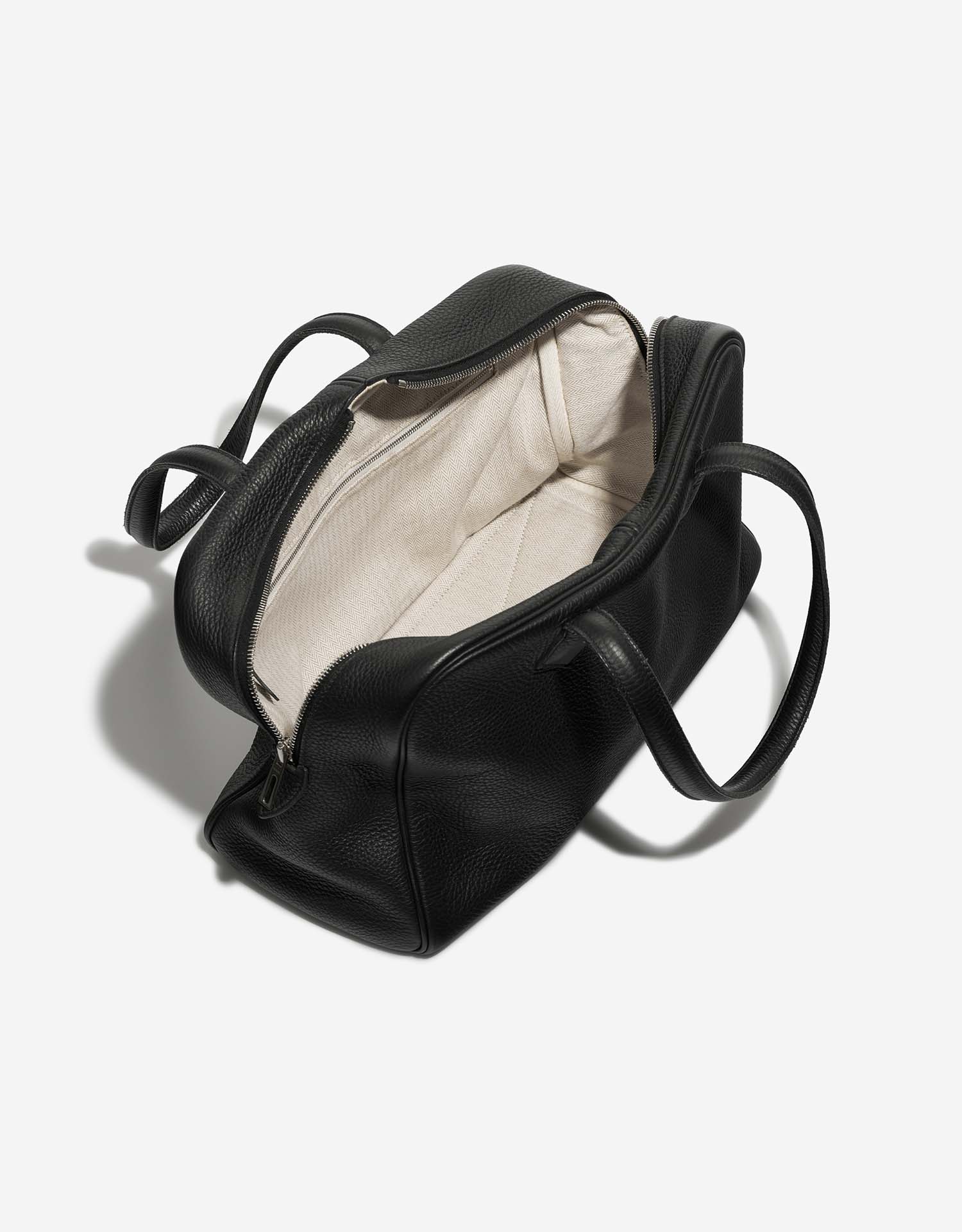 Hermès Victoria 35 Black Inside  | Sell your designer bag on Saclab.com