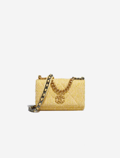 Chanel 19 WOC Gelb-Beige Front | Verkaufen Sie Ihre Designer-Tasche auf Saclab.com