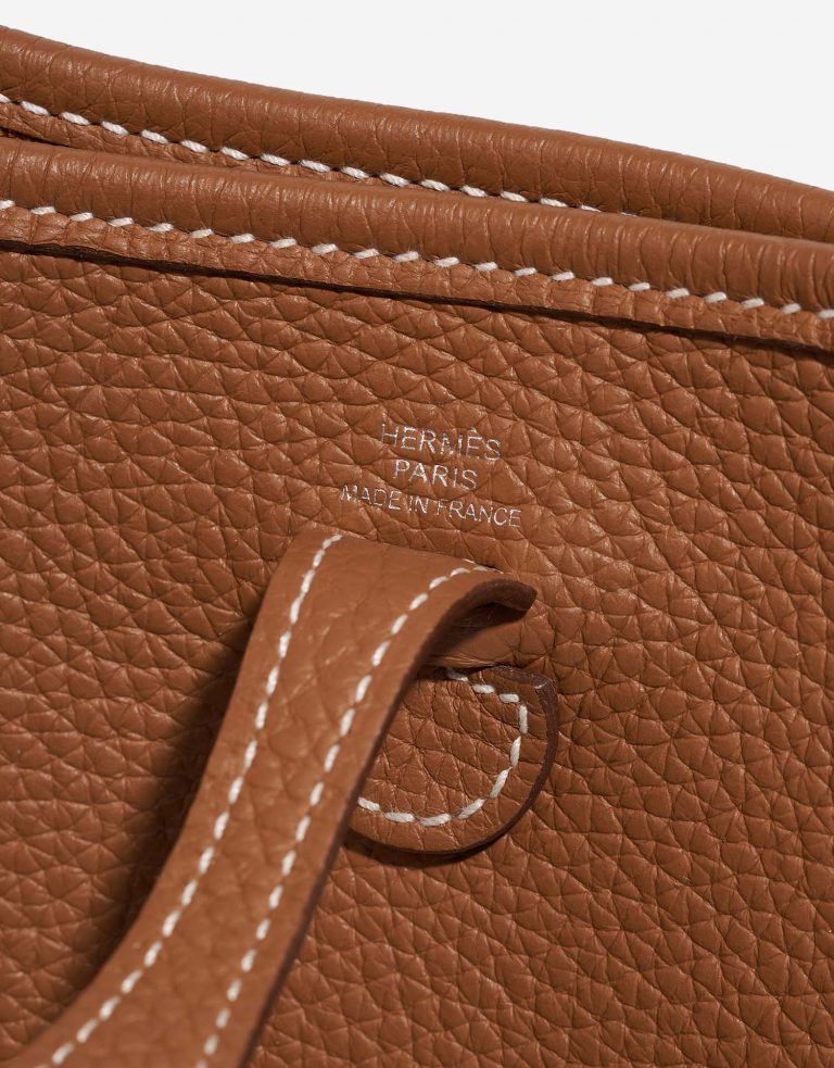 Hermès Evelyne 16 Gold Logo | Vendez votre sac de créateur sur Saclab.com