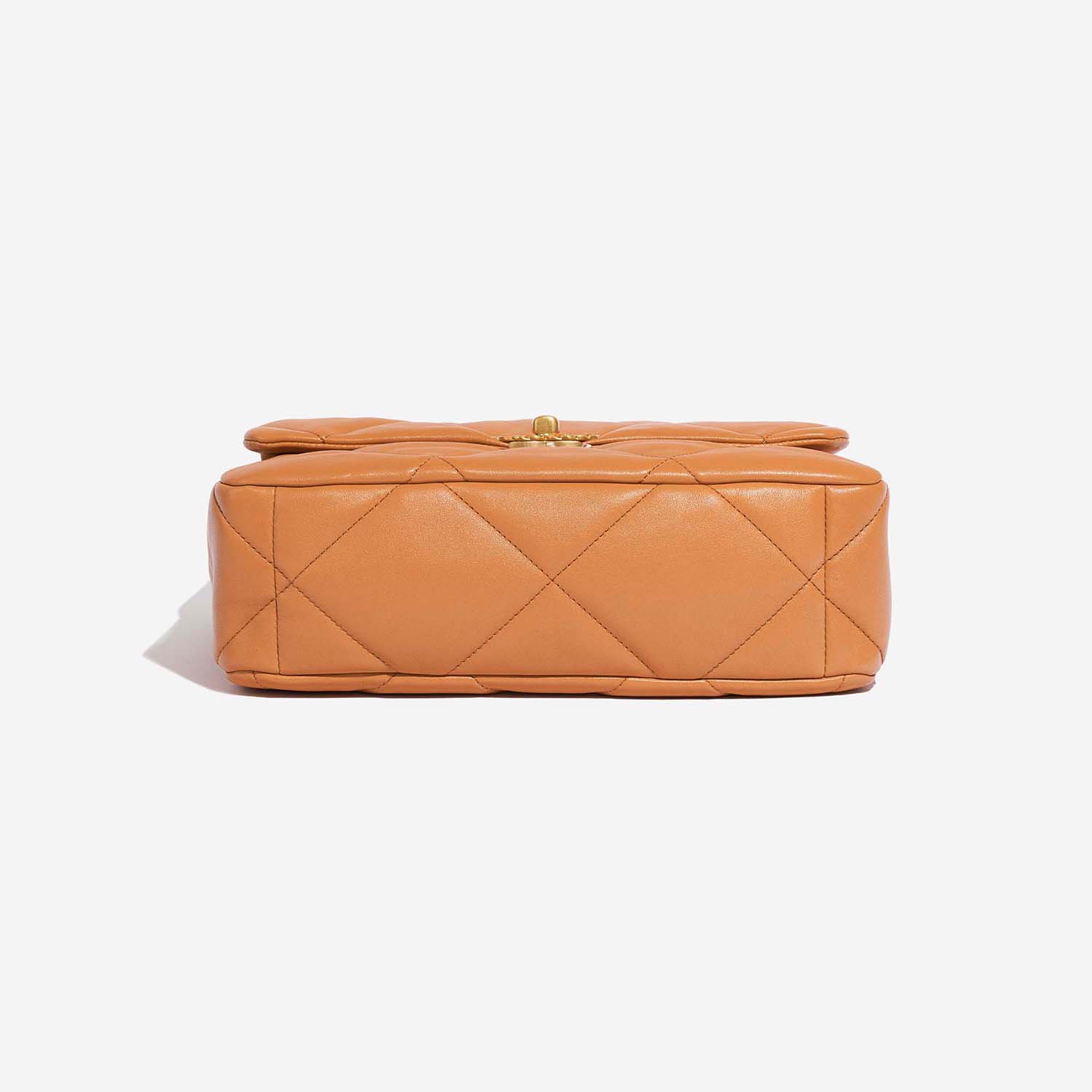 Chanel 19 Large Flap Bag Cognac Bottom  | Sell your designer bag on Saclab.com