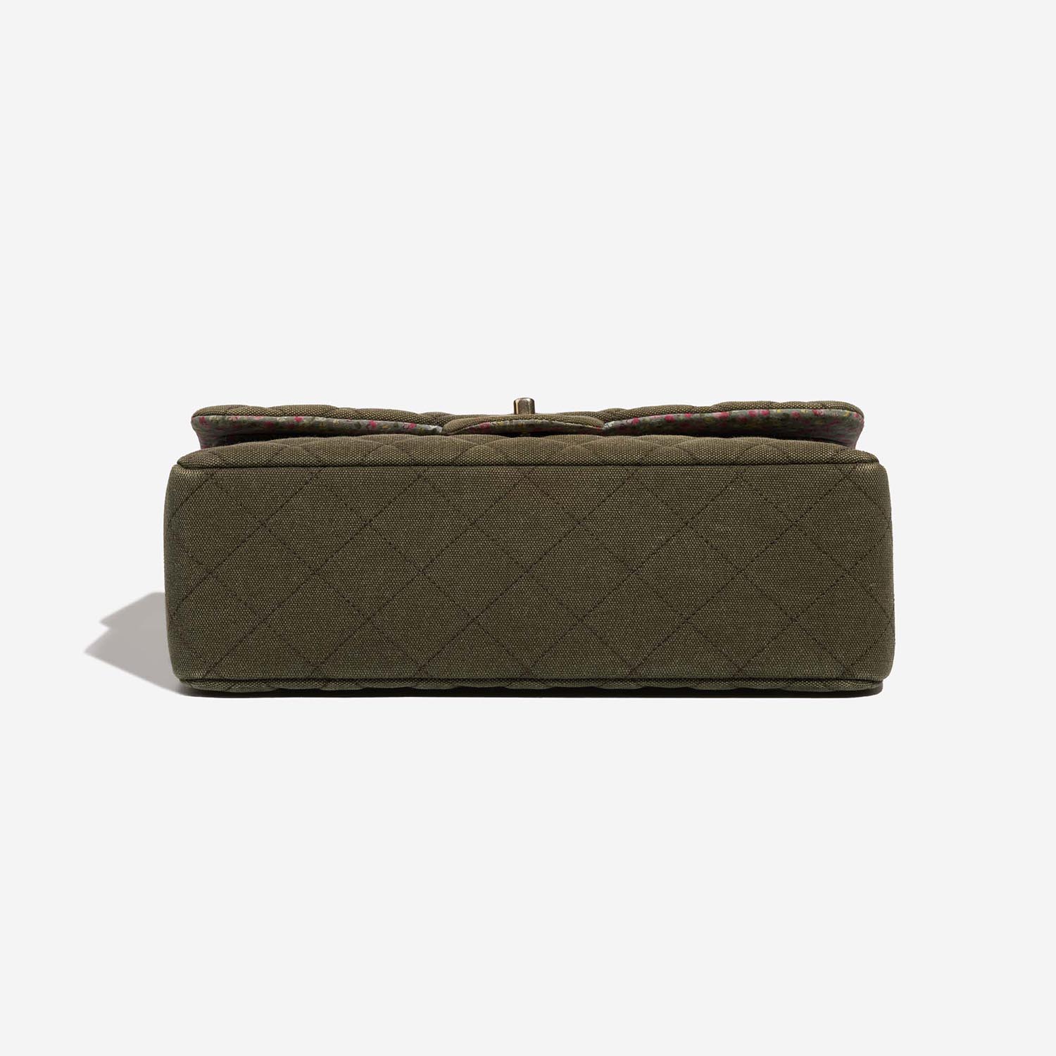 Chanel Timeless Jumbo Khaki Bottom  | Sell your designer bag on Saclab.com