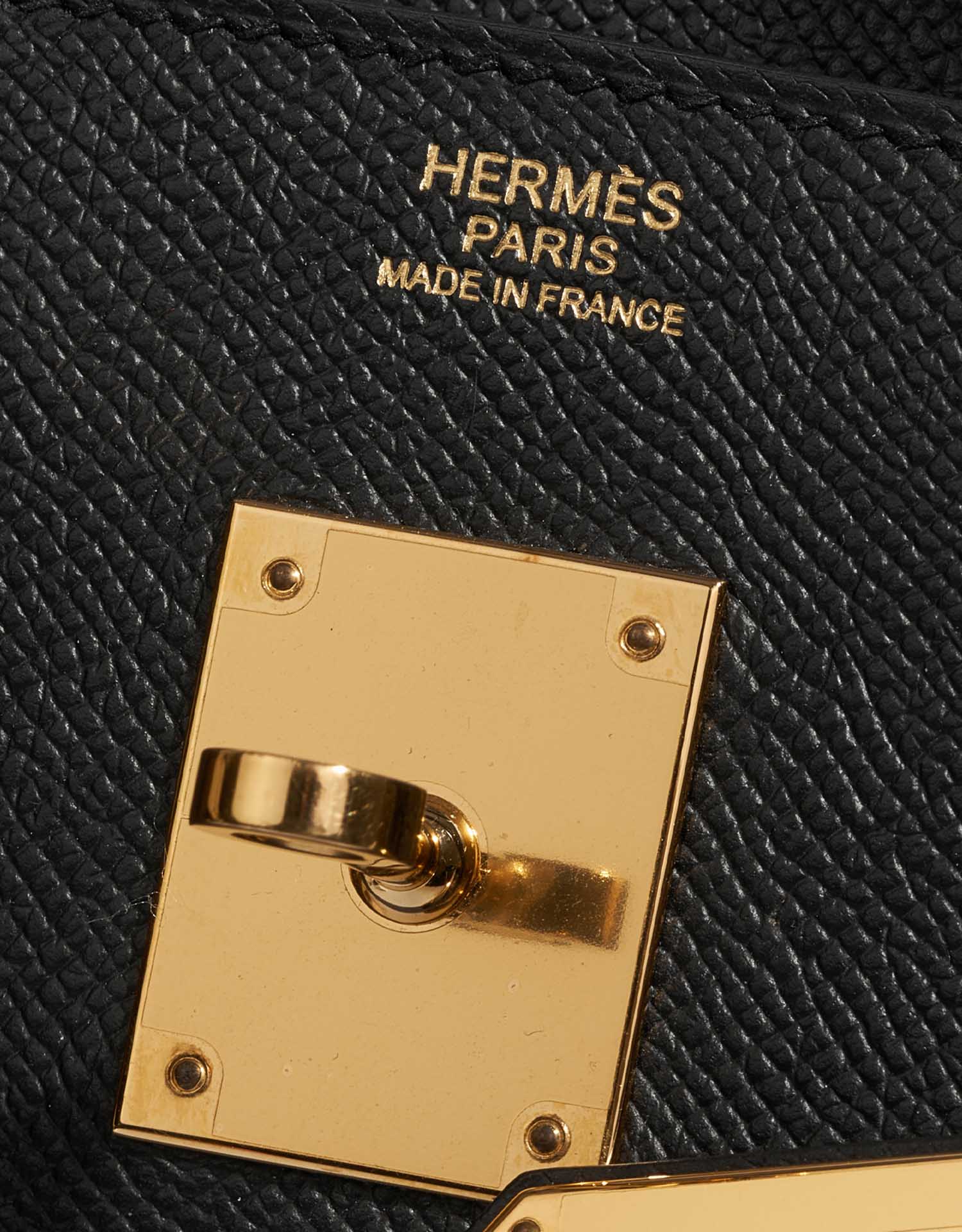 Hermès Birkin 30 Black Logo  | Sell your designer bag on Saclab.com