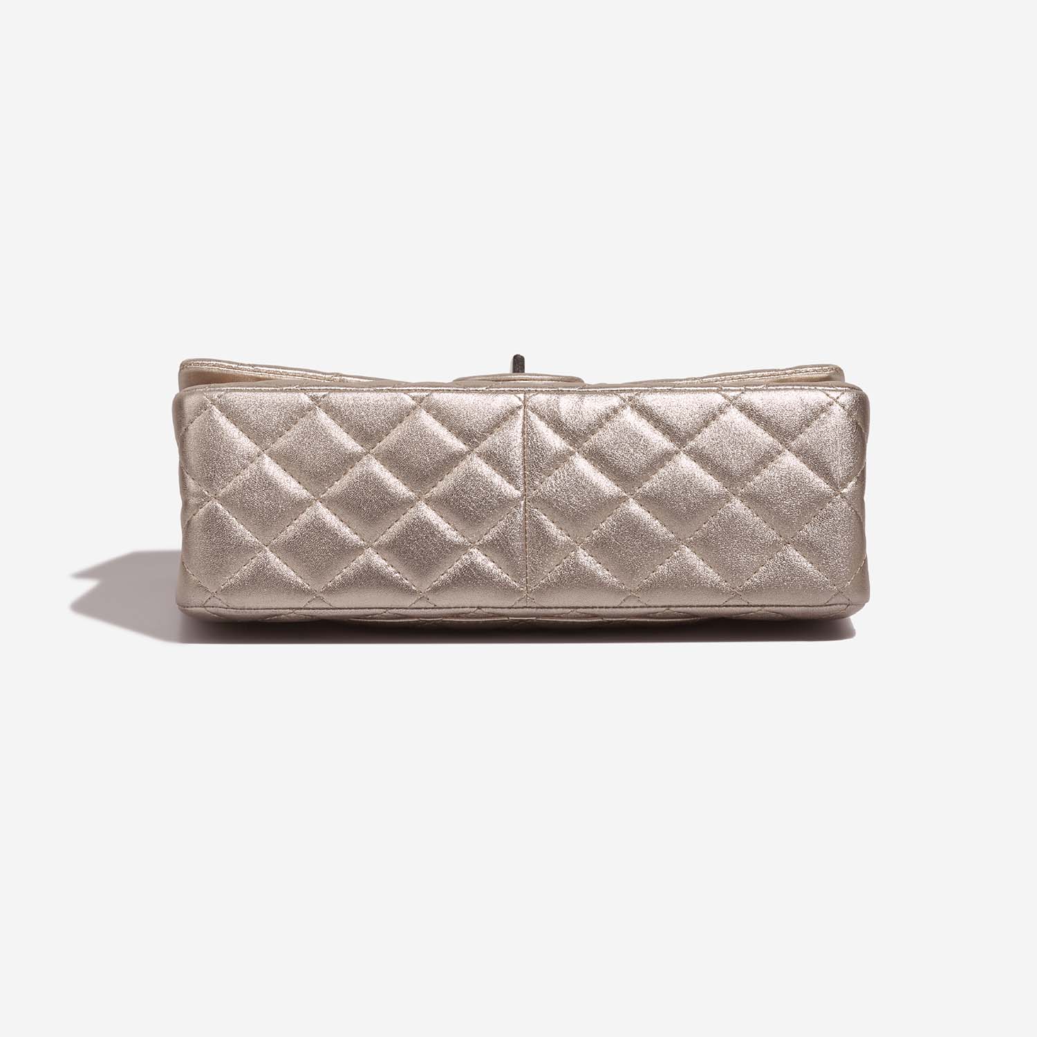 Chanel 255Reissue 226 ShinyChampagne Bottom  | Sell your designer bag on Saclab.com