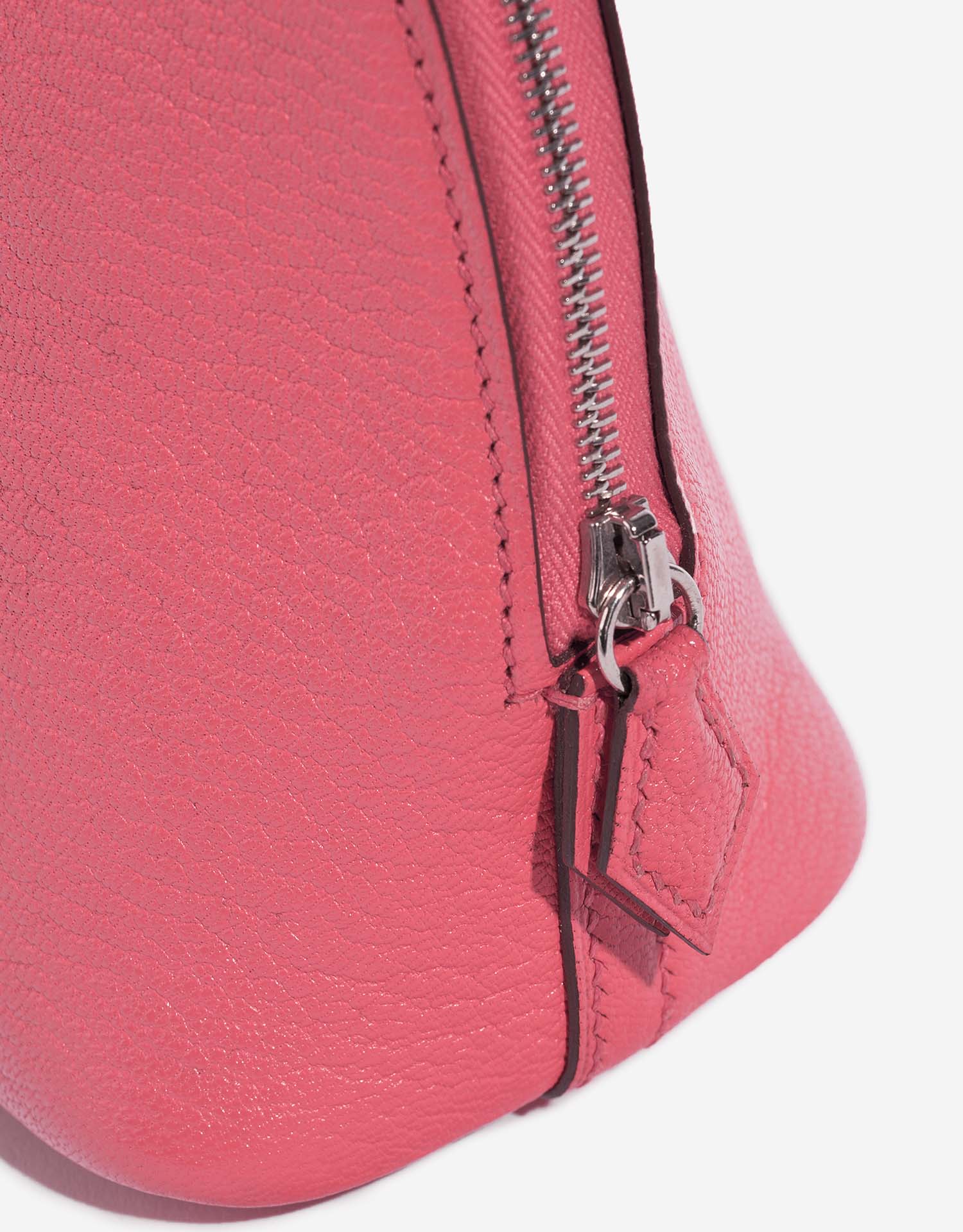 Hermès Bolide Mini RoseLipstick Closing System  | Sell your designer bag on Saclab.com