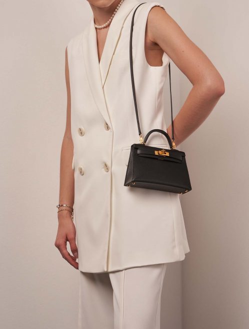 Hermès Kelly Mini Noir Tailles Porté | Vendez votre sac de créateur sur Saclab.com