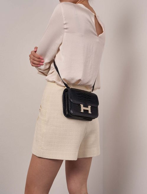 Hermès Constance 18 BleuMarine Sizes Worn | Sell your designer bag on Saclab.com