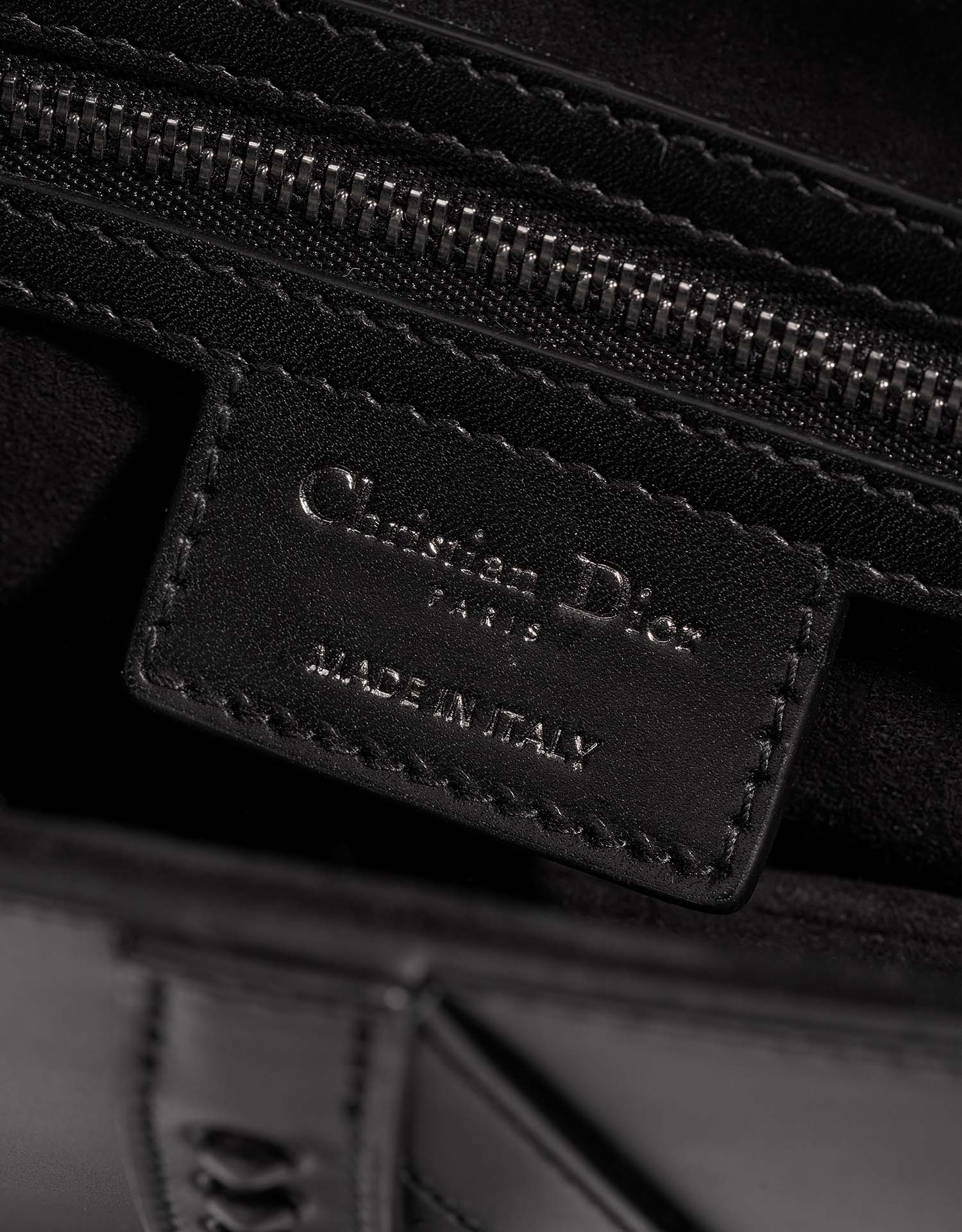 Dior Saddle Medium Black Logo  | Sell your designer bag on Saclab.com