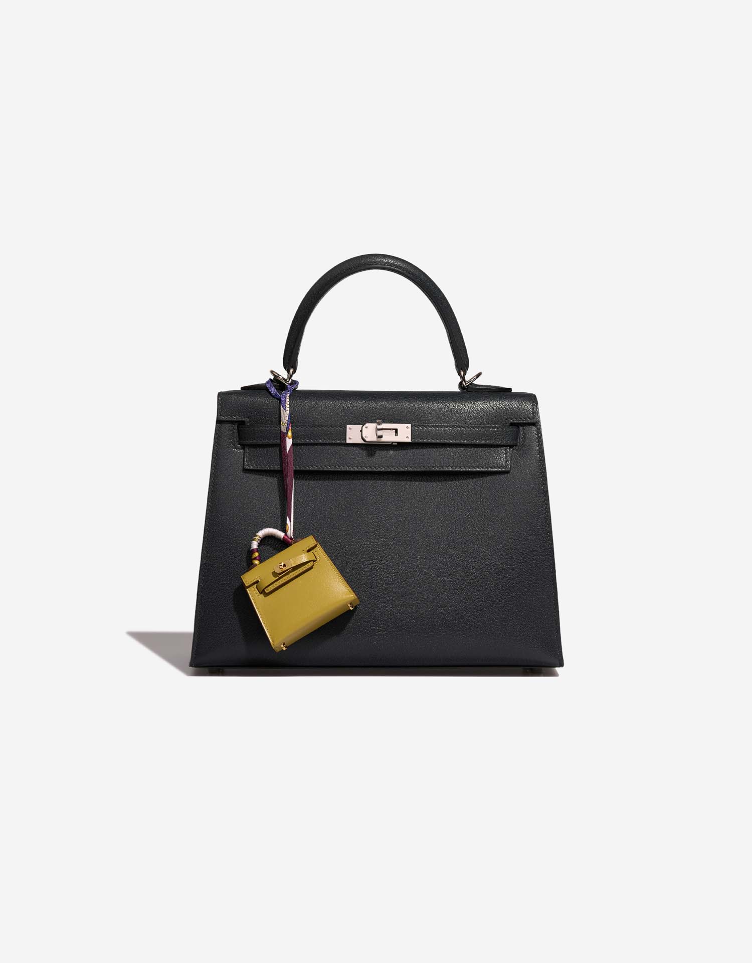 Hermès Kelly Twilly Cardamome Closing System  | Sell your designer bag on Saclab.com
