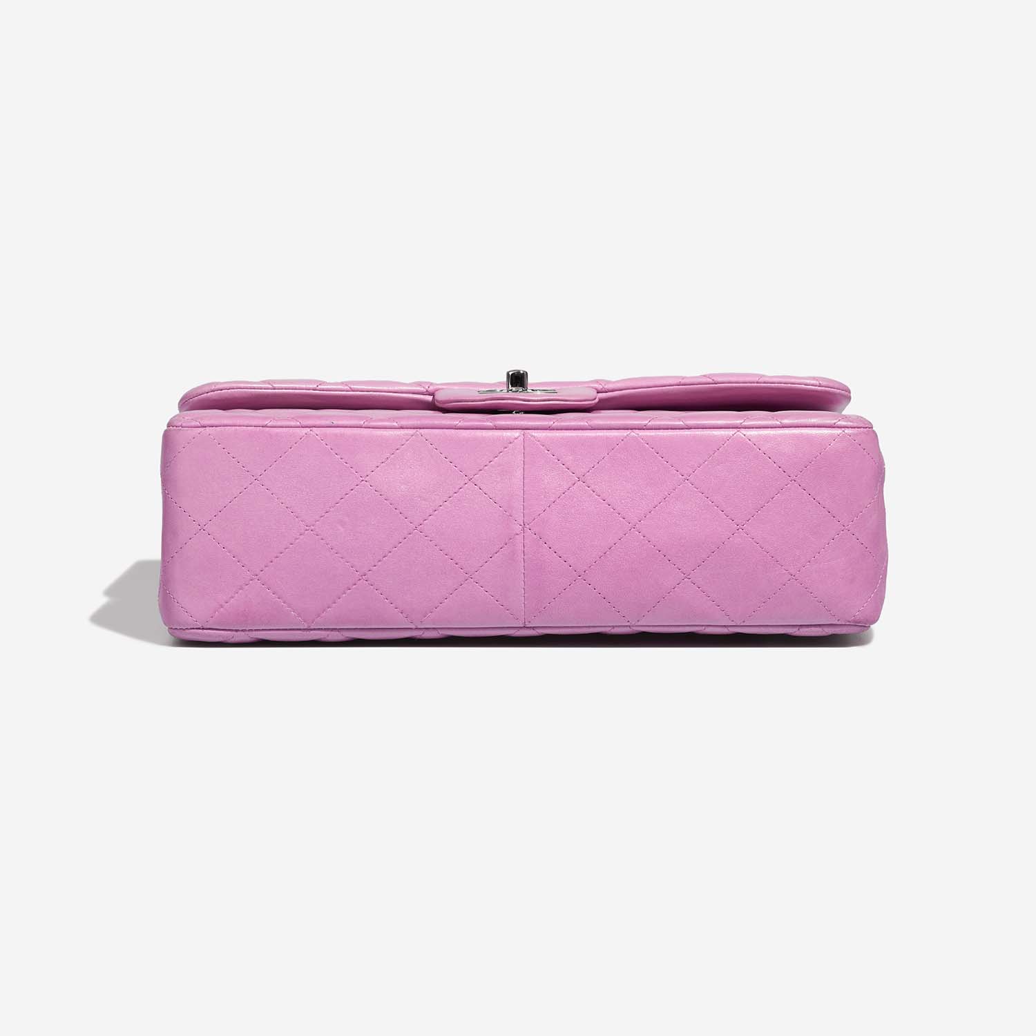 Chanel Timeless Jumbo Violet 8BTM S | Sell your designer bag on Saclab.com