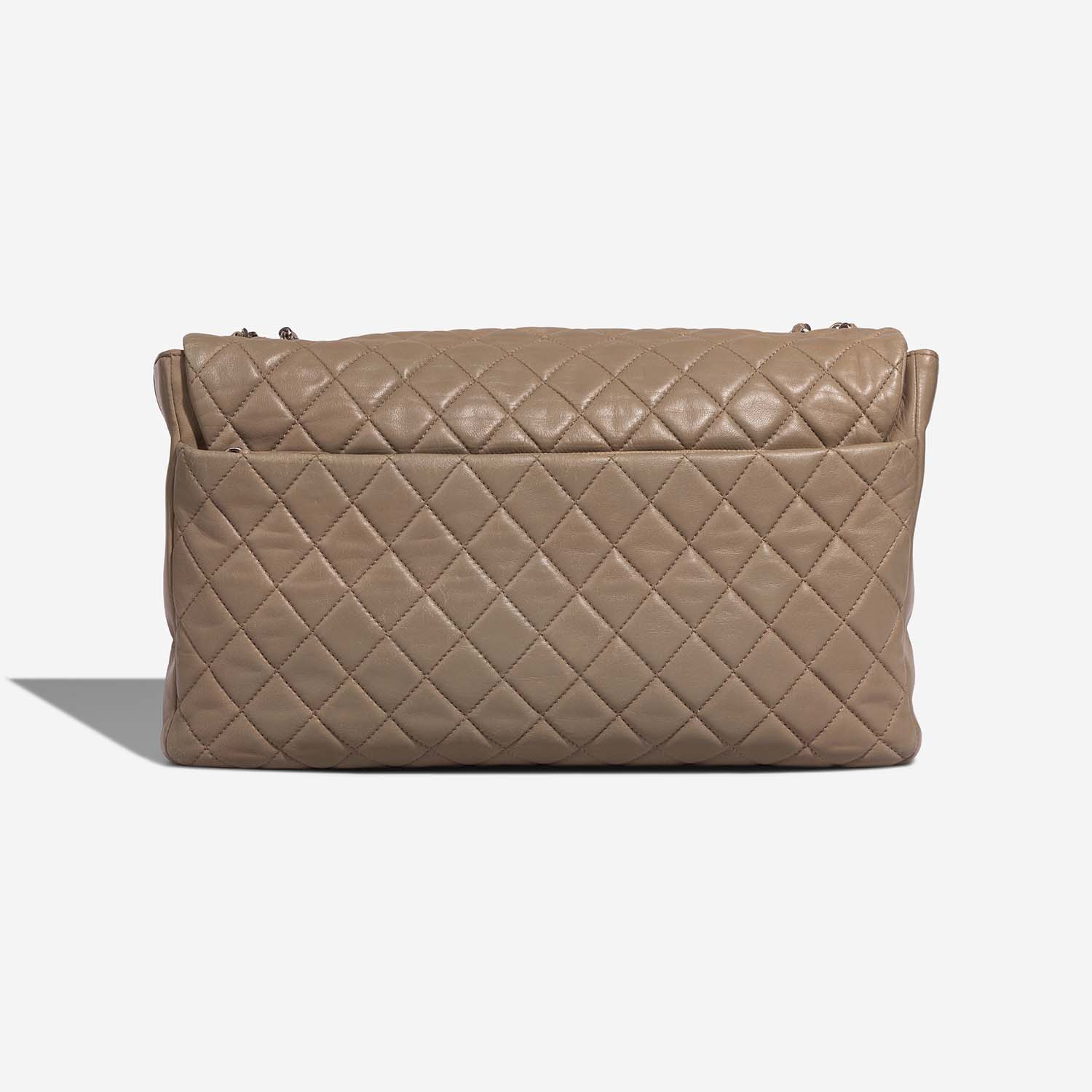 Chanel Timeless Maxi Beige 5B | Sell your designer bag on Saclab.com