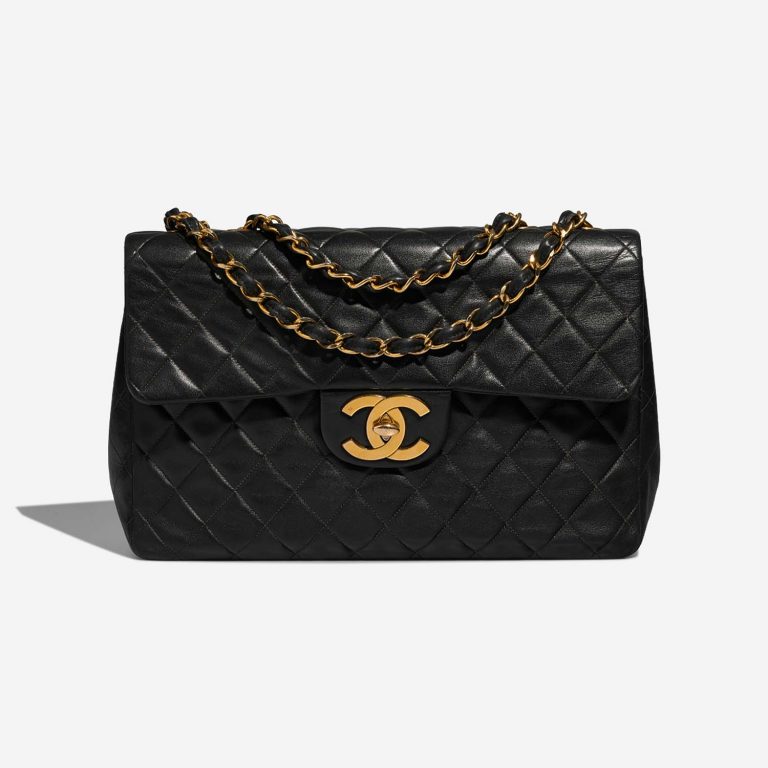 Chanel Timeless Maxi Black 2F | Sell your designer bag on Saclab.com