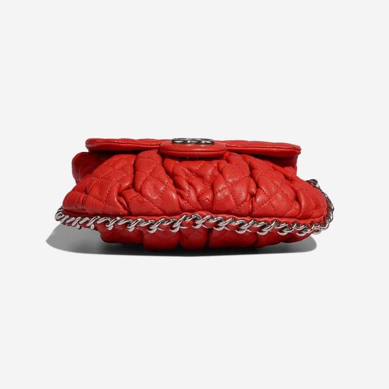 Chanel ChainAround Small Red 8BTM | Sell your designer bag on Saclab.com