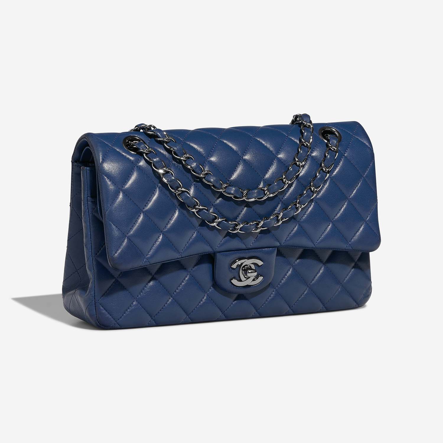 Chanel Timeless Medium Blue 6SF | Sell your designer bag on Saclab.com