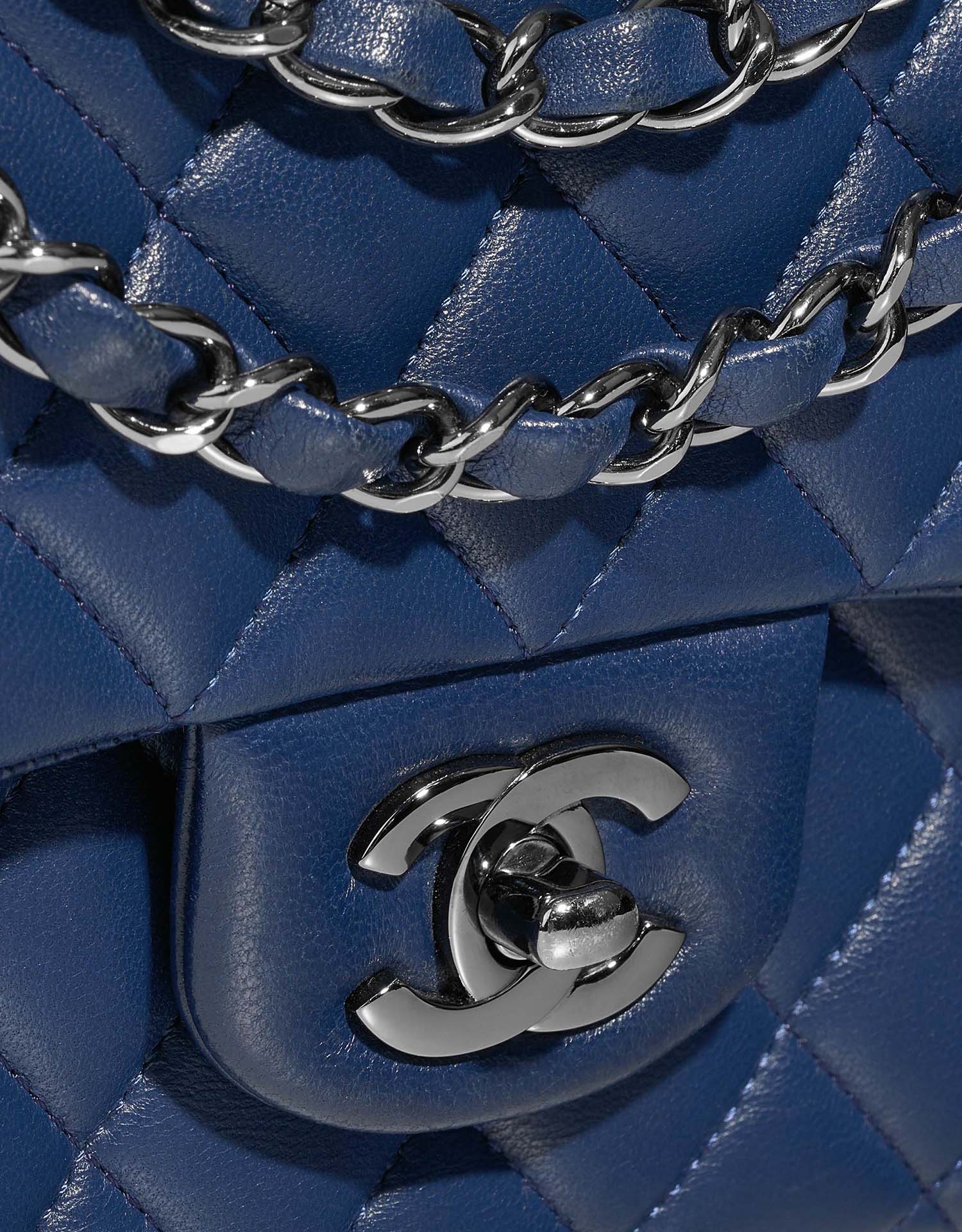 Chanel Timeless Medium Blue Closing System  | Sell your designer bag on Saclab.com
