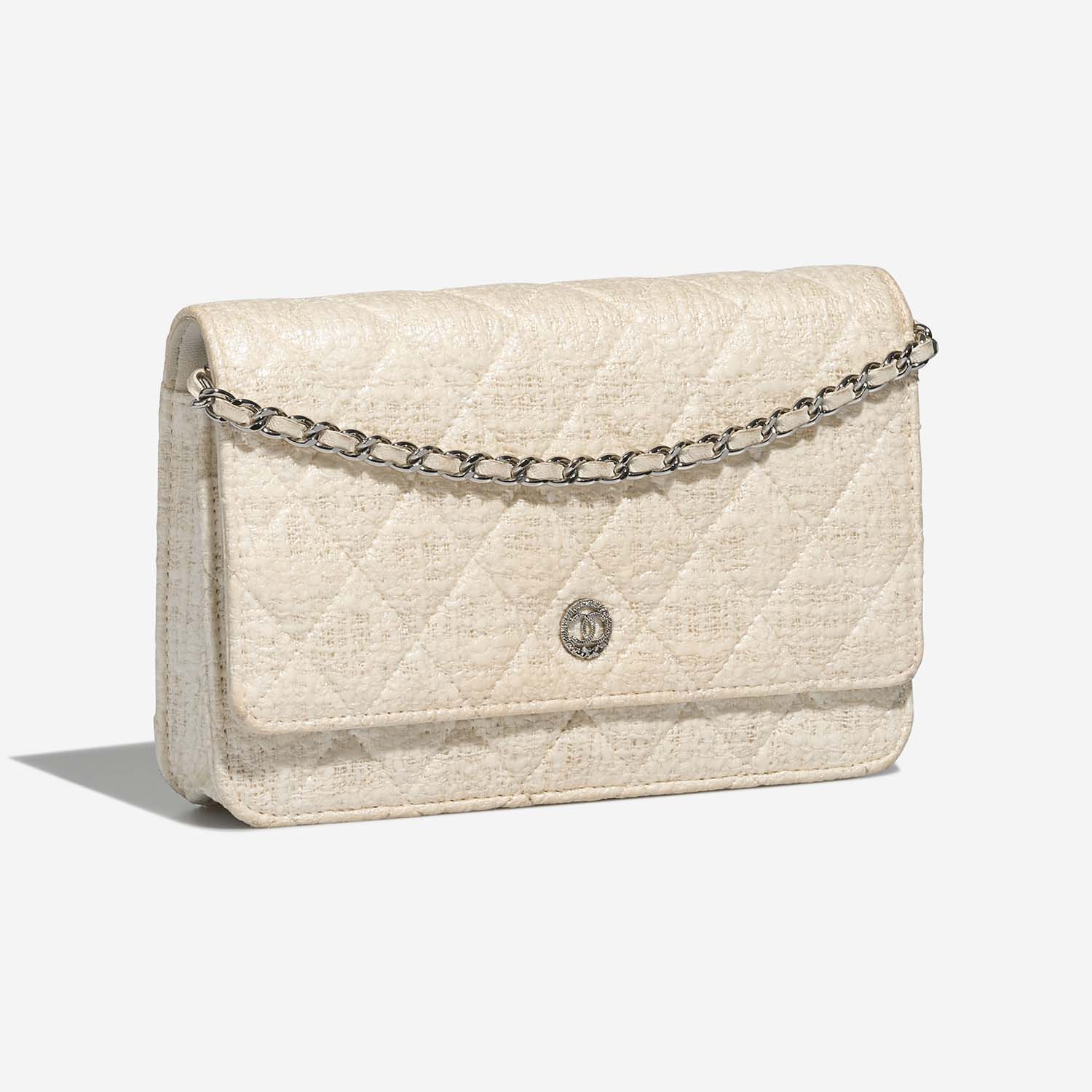 Chanel Timeless WalletOnChain White 6SF | Sell your designer bag on Saclab.com