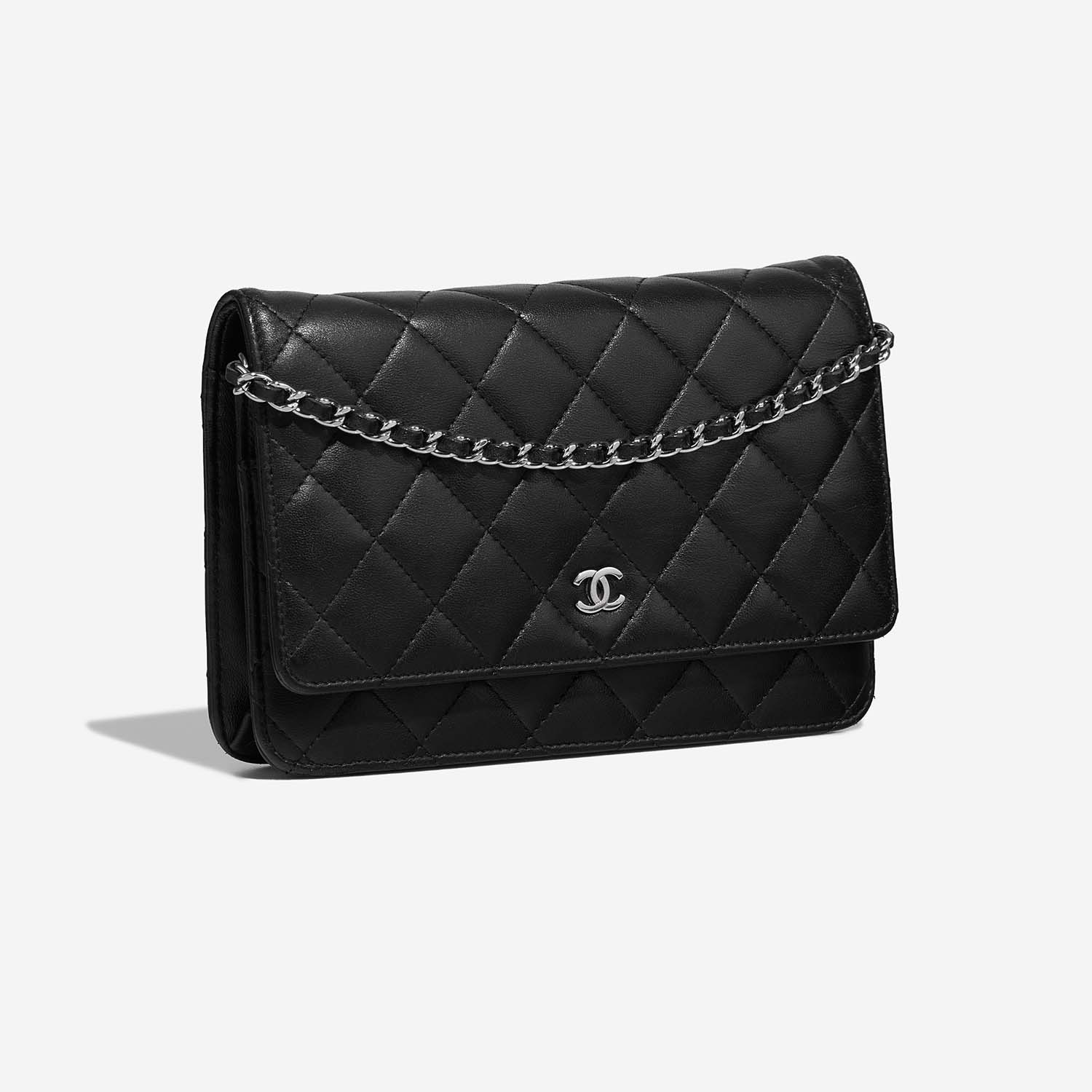Chanel - Authenticated Wallet on Chain Timeless/Classique Handbag - Leather Black Plain for Women, Very Good Condition
