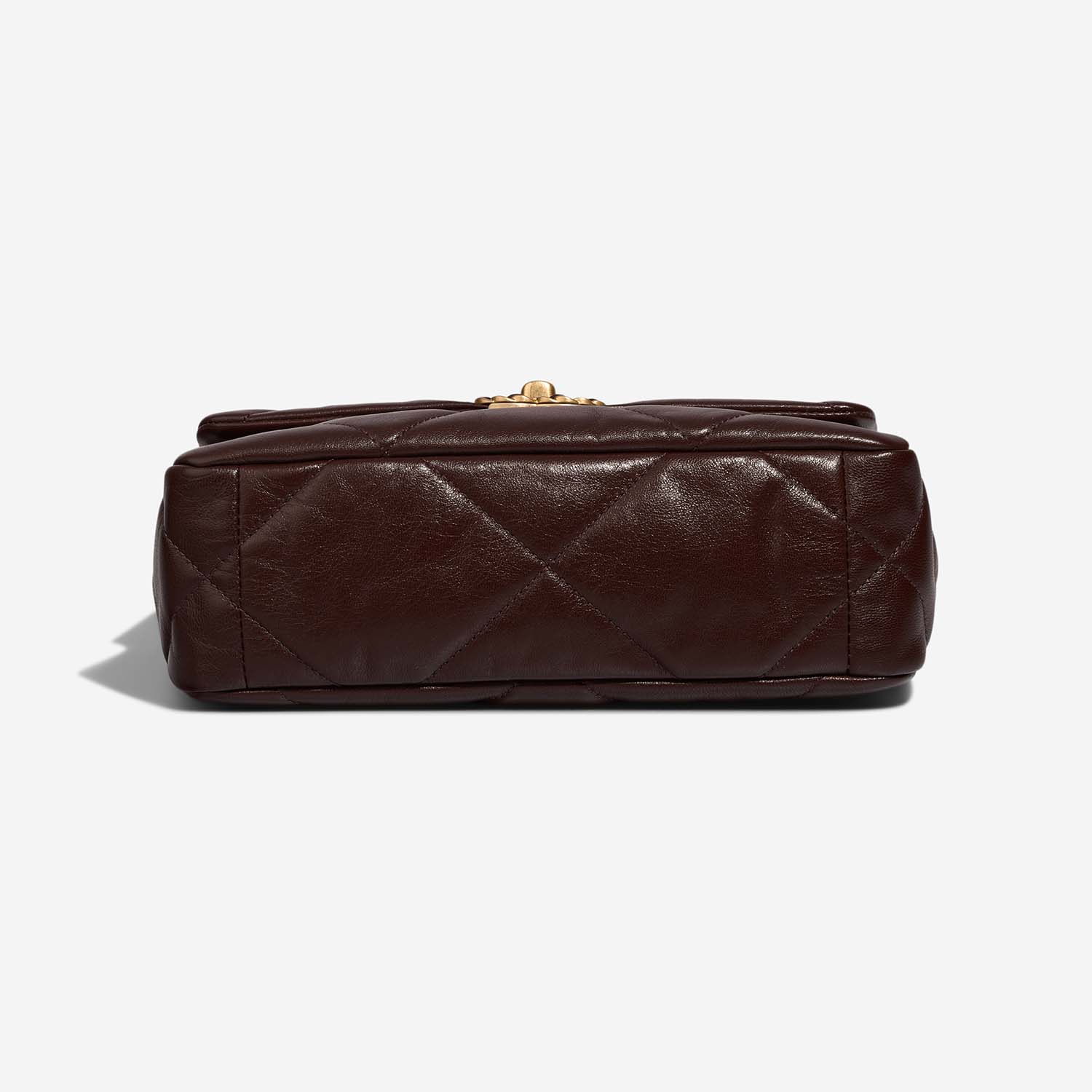 Chanel 19 FlapBag Brown 8BTM S | Sell your designer bag on Saclab.com