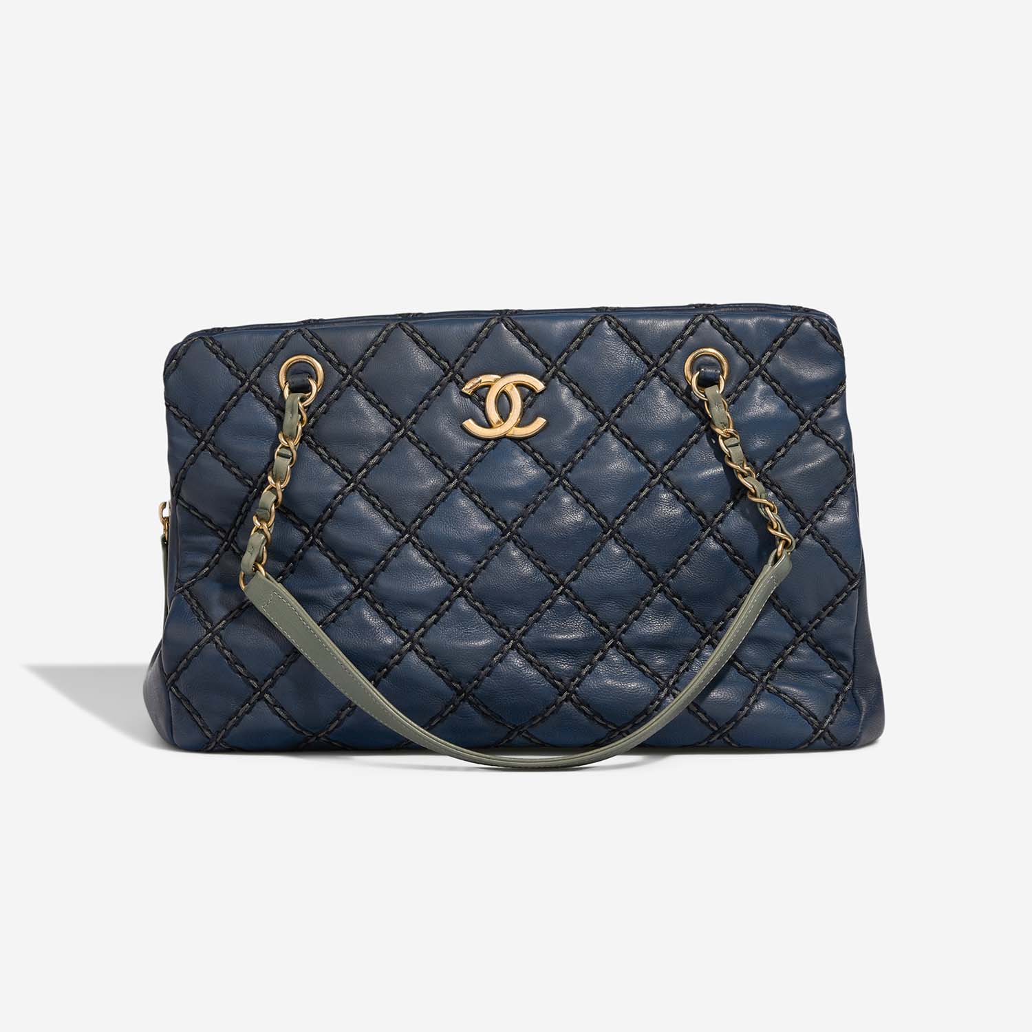 Chanel Shopping Tote Navy Front  | Sell your designer bag on Saclab.com