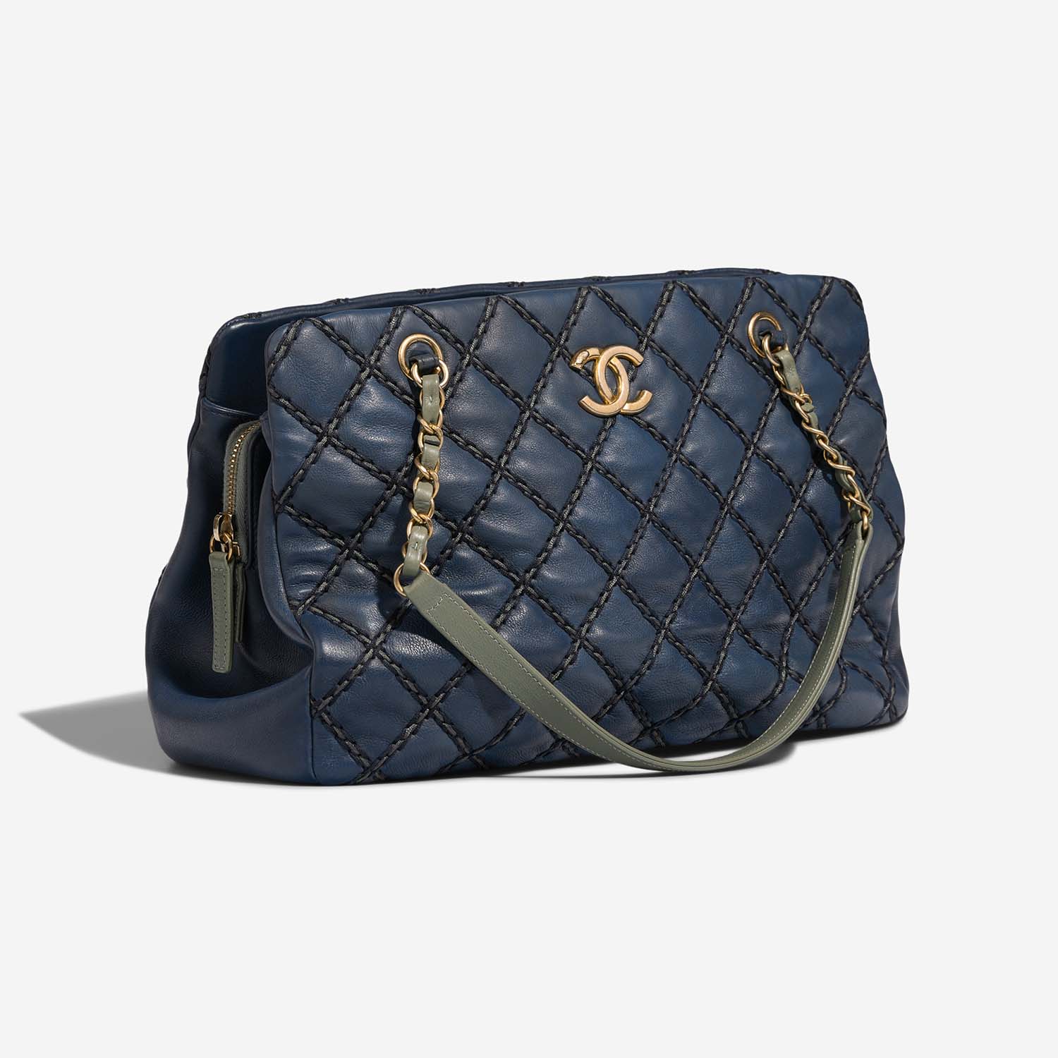 Chanel Shopping Tote Navy Side Front  | Sell your designer bag on Saclab.com