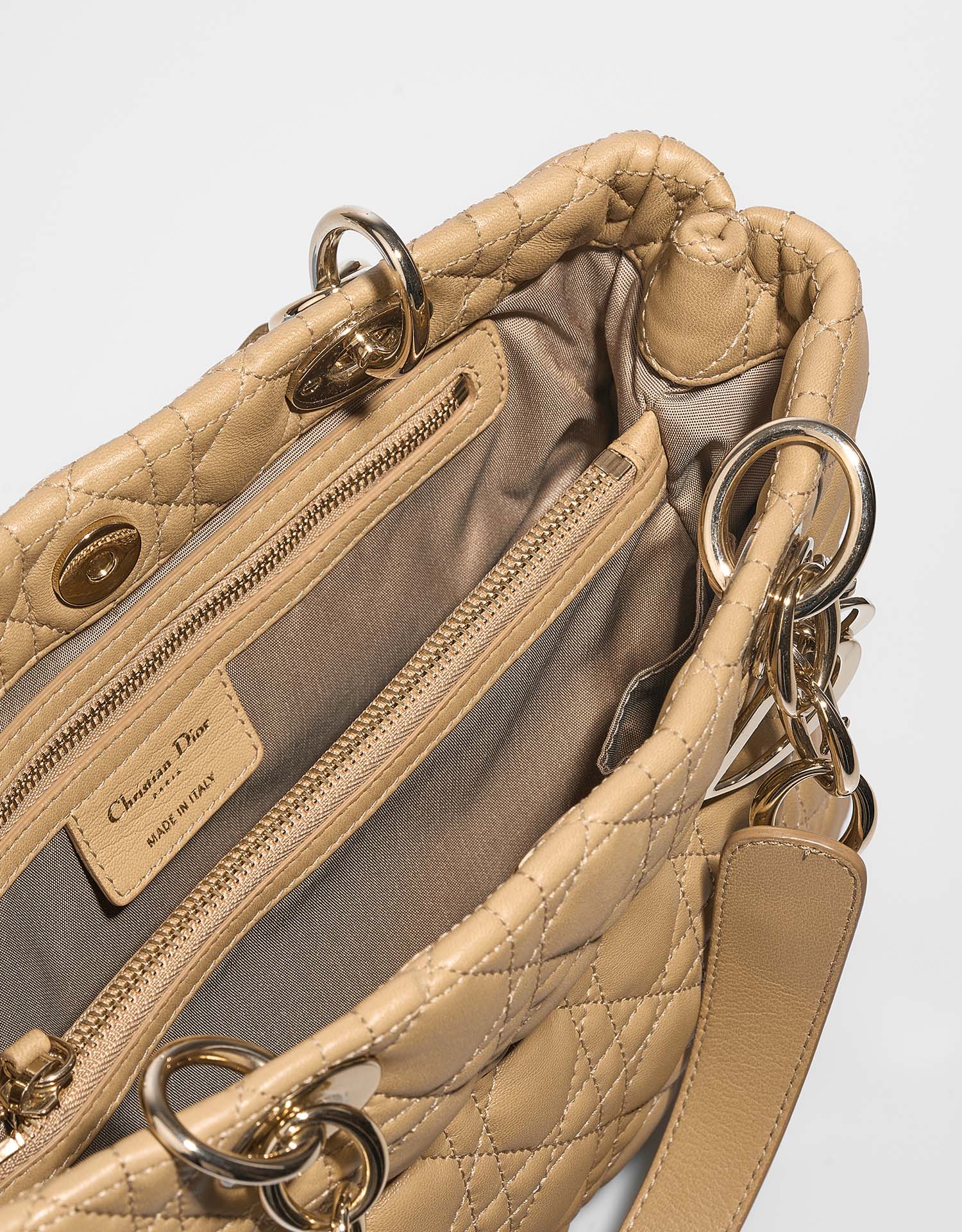Dior Shopper Small Beige Inside  | Sell your designer bag on Saclab.com