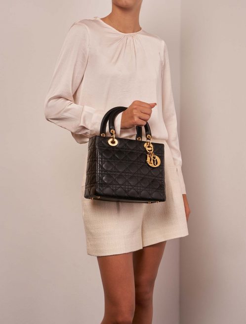 Dior Lady Medium Black 1M | Sell your designer bag on Saclab.com