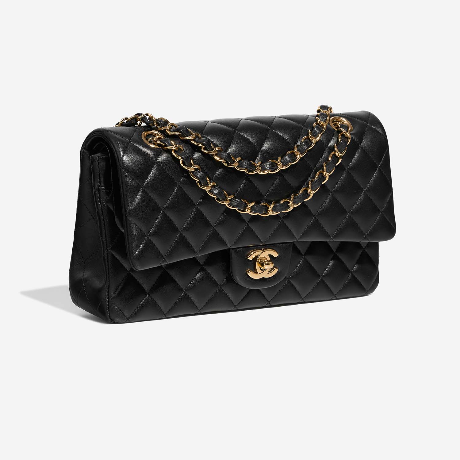 Chanel Timeless Medium Black Side Front | Vendez votre sac de créateur sur Saclab.com