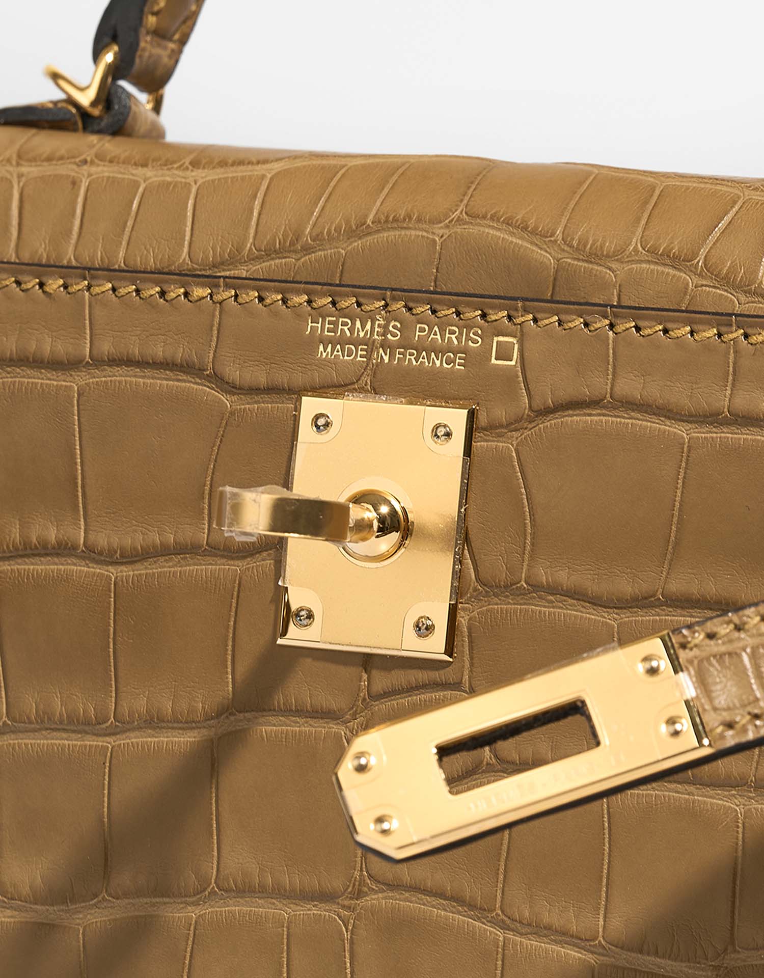 Pre-owned Hermès bag Kelly Mini Matte Alligator Kraft Brown Logo | Sell your designer bag on Saclab.com