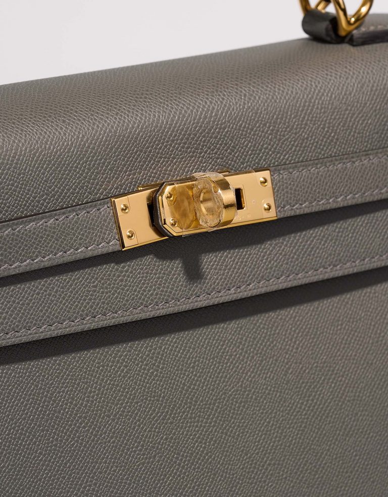 Hermès Kelly 25 VertAmande Closing System  | Sell your designer bag on Saclab.com