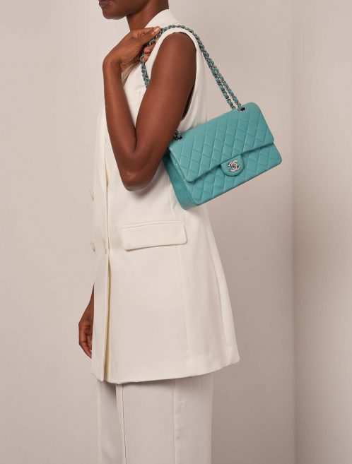 Chanel Timeless Medium Türkis Größen Getragen | Verkaufen Sie Ihre Designer-Tasche auf Saclab.com