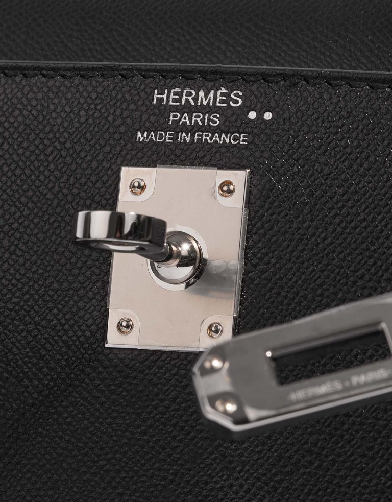 Hermès Kelly 25 Black  Logo  | Sell your designer bag on Saclab.com