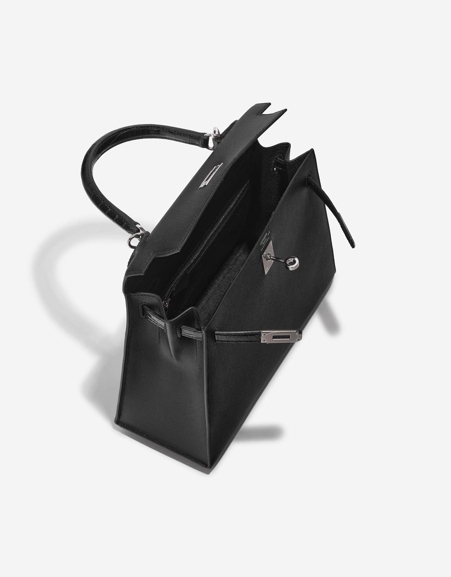 Hermès Kelly 25 Black  Inside  | Sell your designer bag on Saclab.com