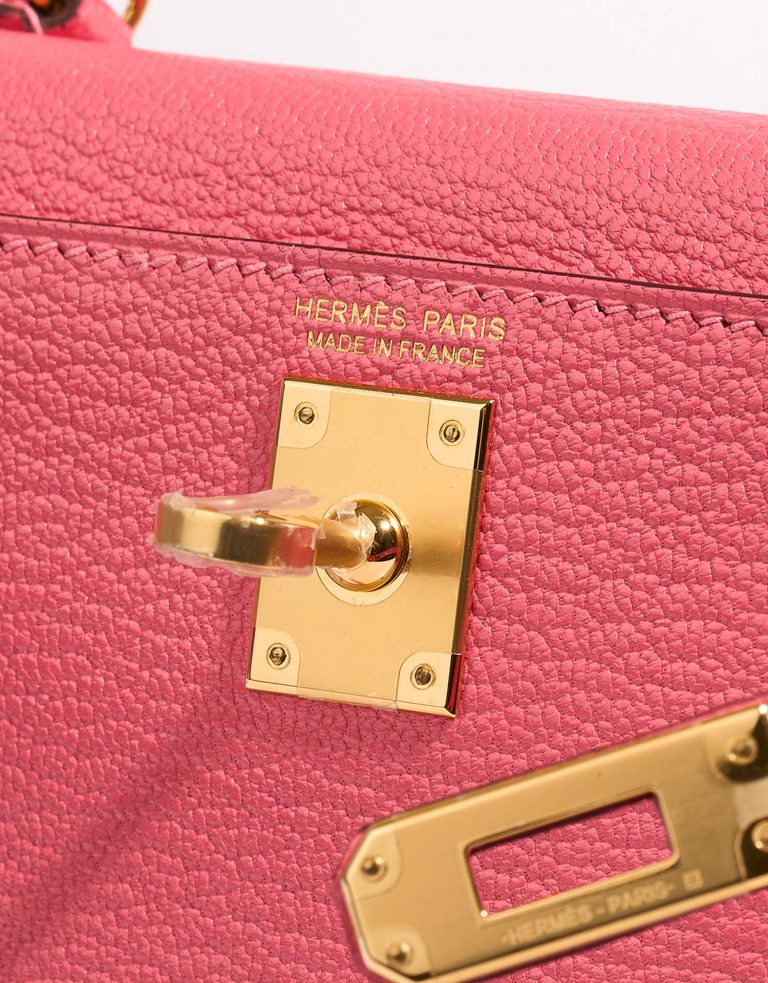 Hermès Kelly Mini RoseAzalée Logo  | Sell your designer bag on Saclab.com