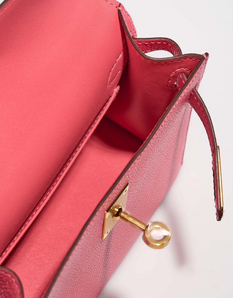 Hermès Kelly Mini RoseAzalée Inside  | Sell your designer bag on Saclab.com